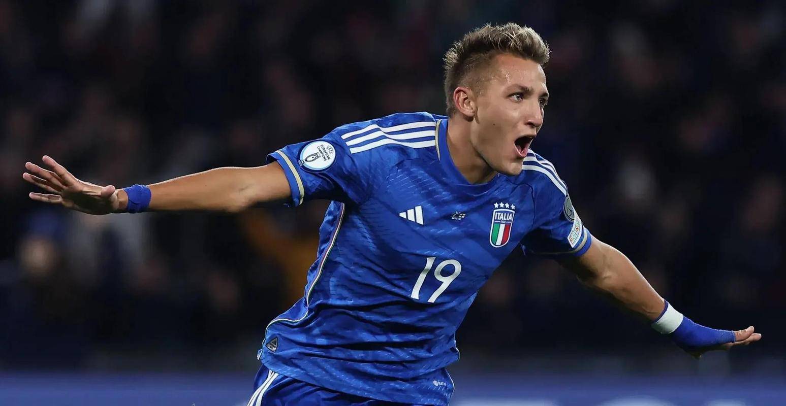 开云官网-欧国联比赛中球员们奉献出色表现，赢得观众掌声的简单介绍