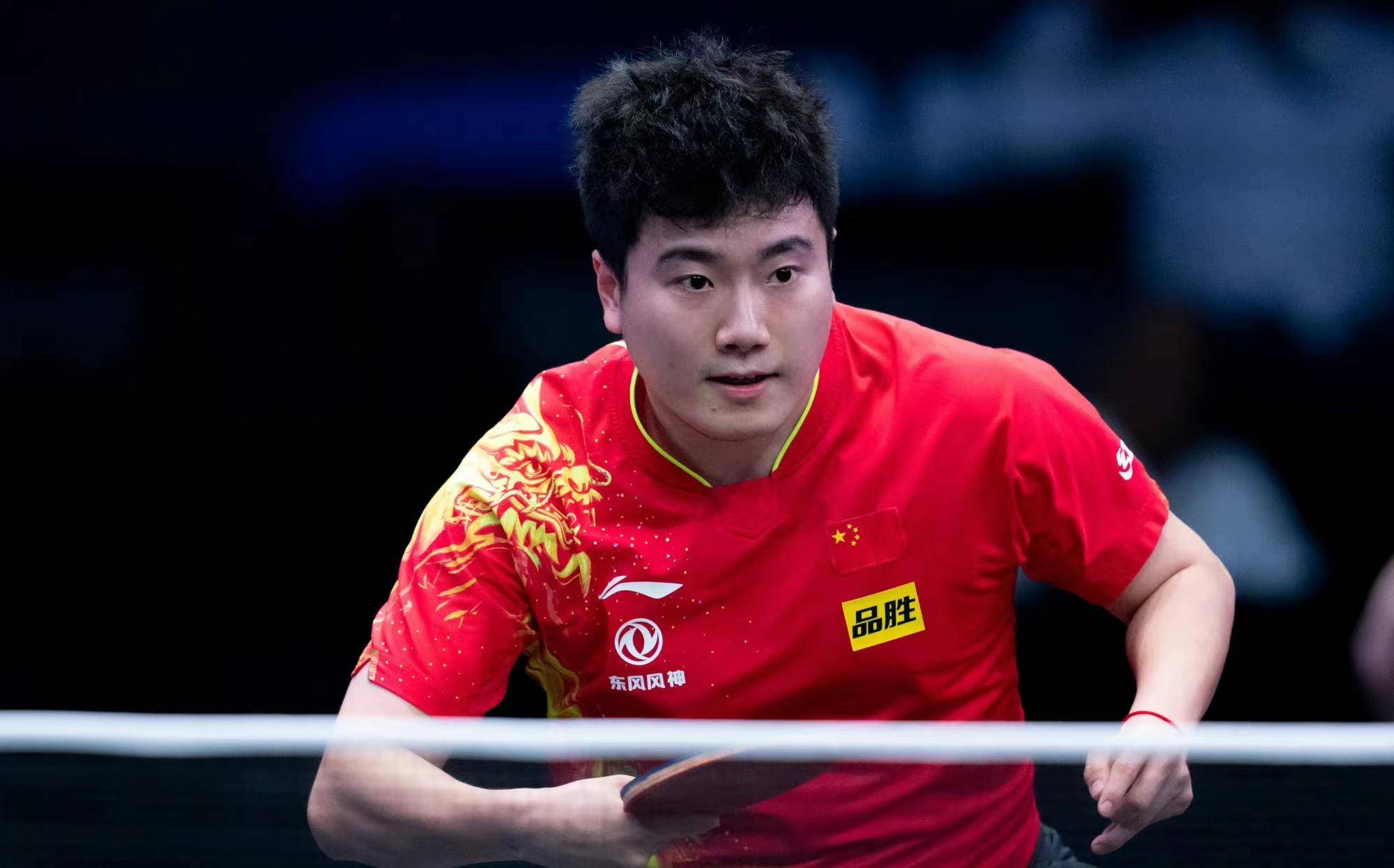 包含柏林赫塔轻松战胜，成功晋级淘汰赛的词条