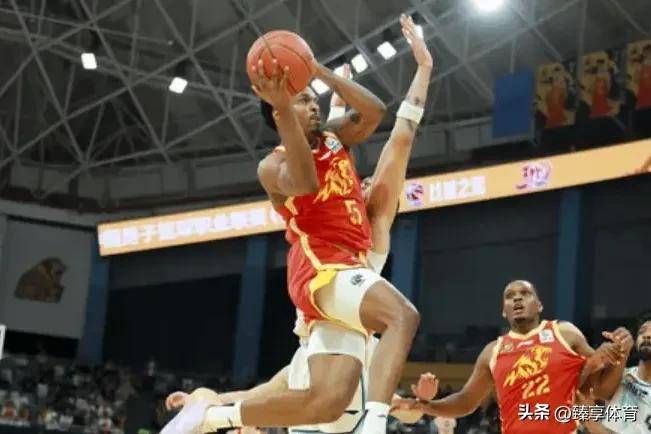 开云体育平台APP-尚格朗多场大胜摩纳哥，占得先机