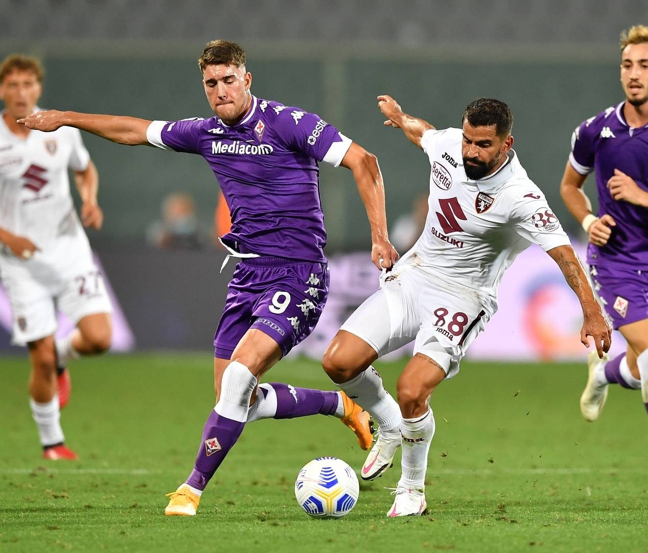 开云体育中国-意甲豪门那不勒斯险胜佛罗伦萨，冲击前四的简单介绍