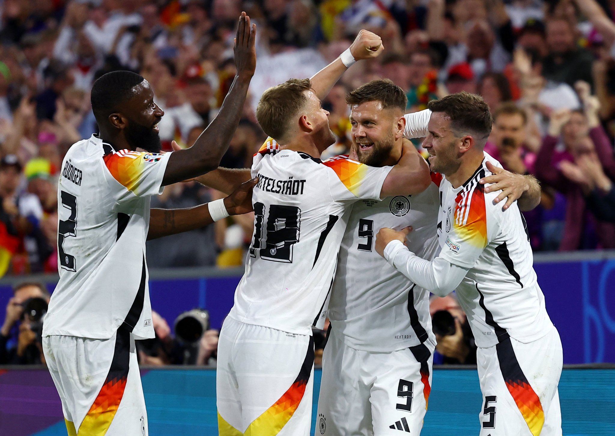 开云体育平台APP-关于德国队战胜以色列，小组赛晋级形势趋于明朗的信息