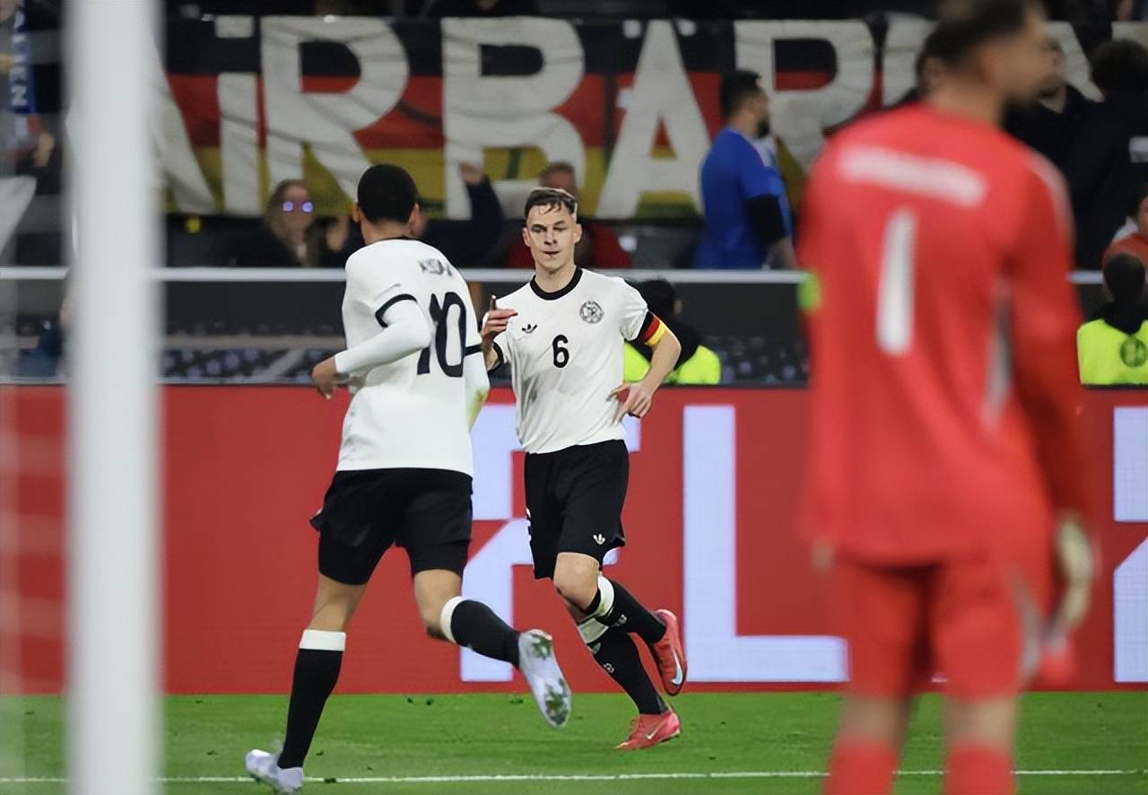 关于德国队战胜以色列,小组赛晋级形势趋于明朗的信息 关于德国队战胜以色列,小组赛晋级形势趋于明朗的信息