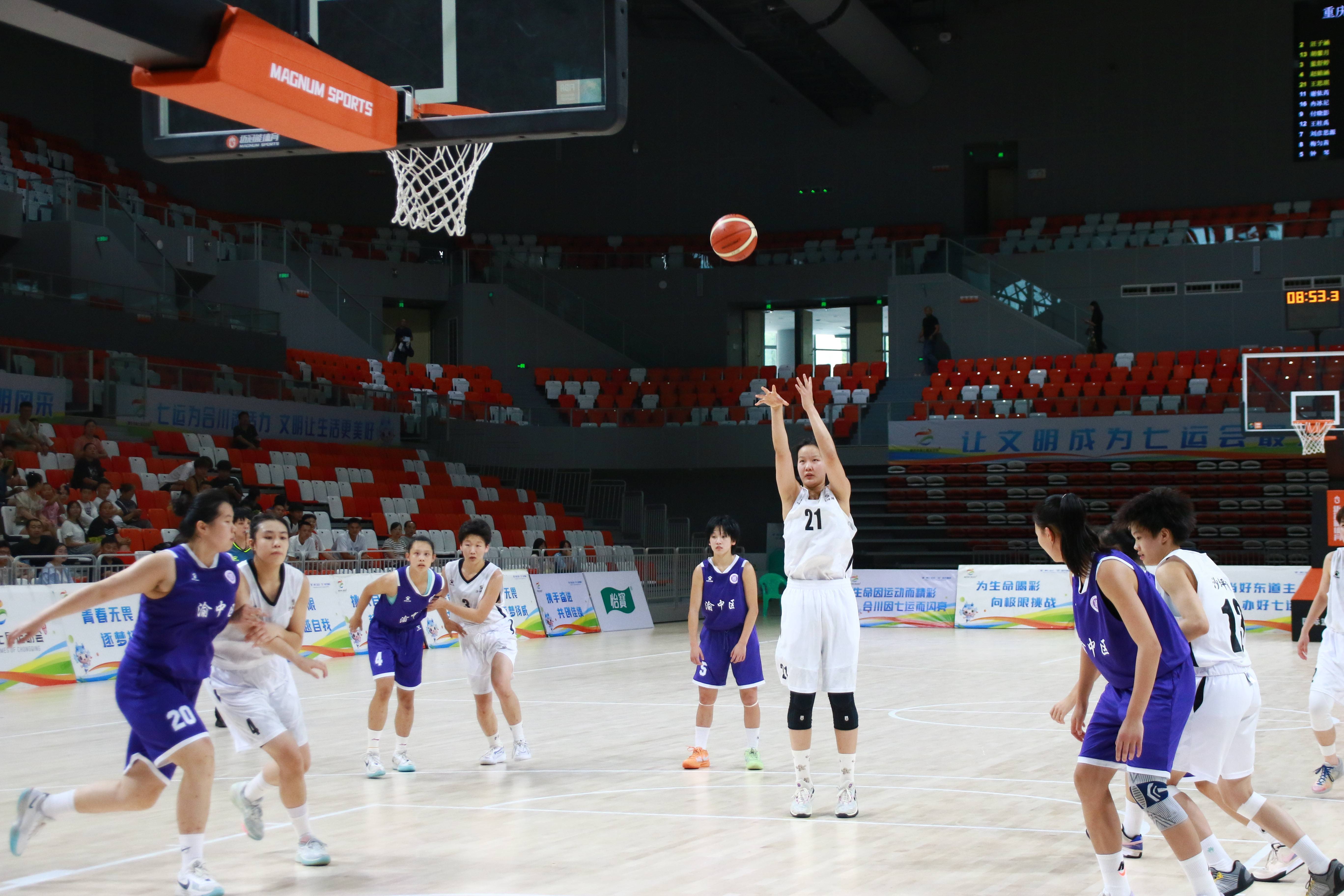 开云官网-球场上热情澎湃，篮球比赛精彩纷呈的简单介绍