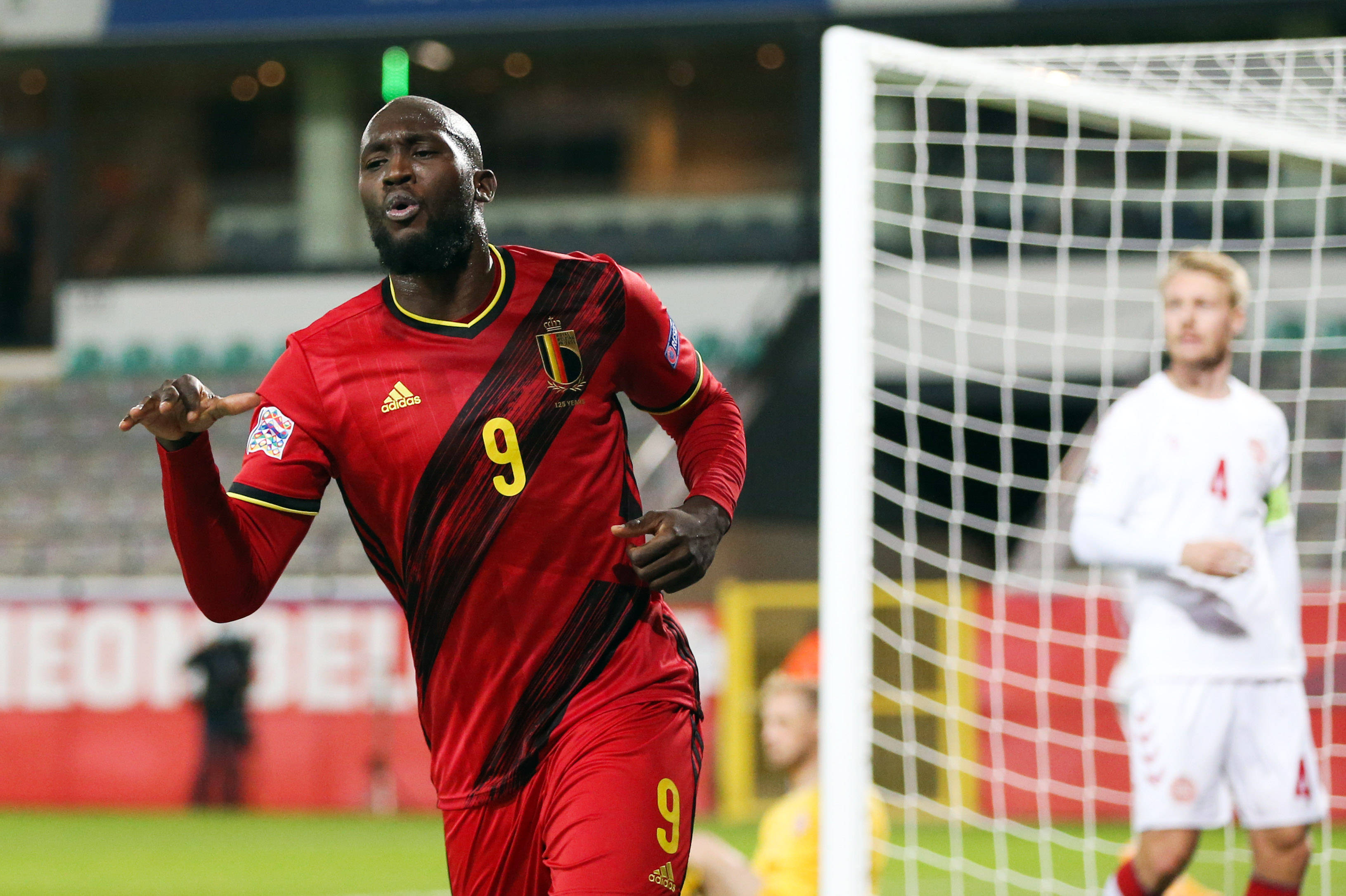 比利时大胜芬兰,力争小组头名 比利时大胜芬兰,力争小组头名