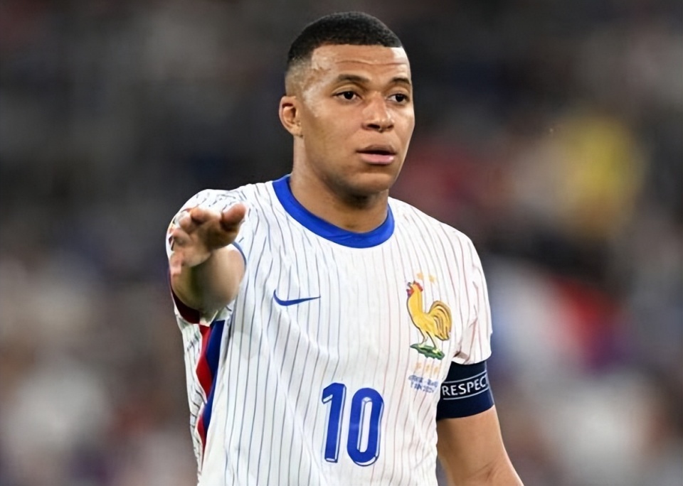 荷兰队爆冷淘汰欧洲国家杯夺冠热门 荷兰队爆冷淘汰欧洲国家杯夺冠热门