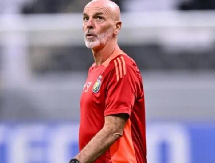 意大利队主帅确认人大名单,鲁西纳入选 意大利队主帅确认人大名单,鲁西纳入选