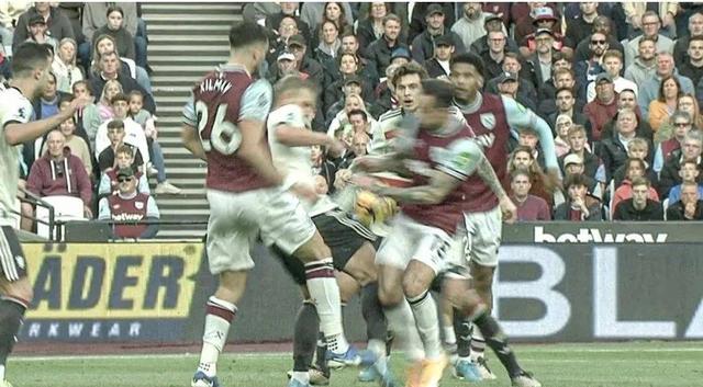 开云体育平台APP-爱尔兰队遭遇北爱尔兰点球绝杀憾败的简单介绍