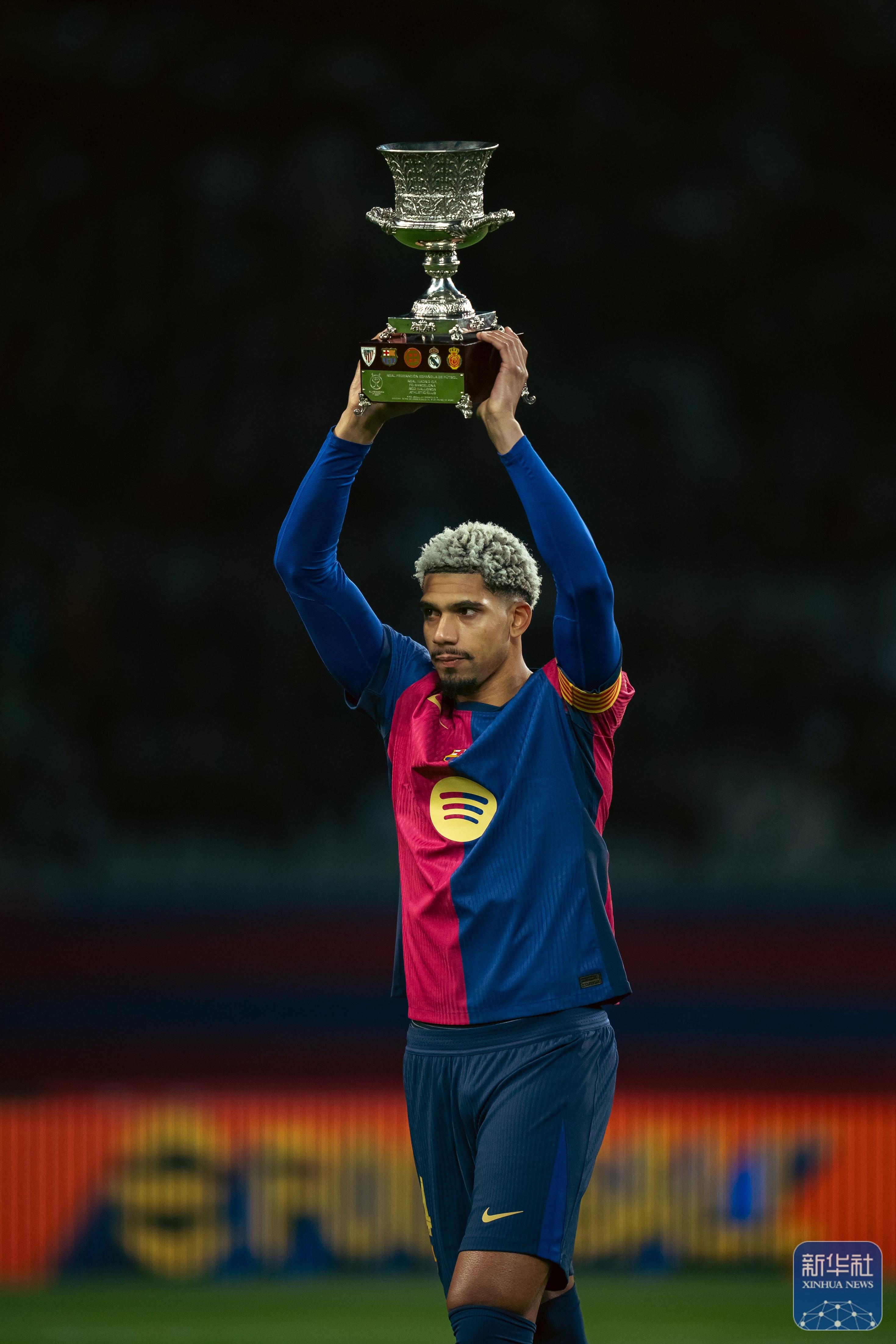 包含巴塞罗那球员伤愈复出,队伍实力增强备战接下来一轮比赛的词条 包含巴塞罗那球员伤愈复出,队伍实力增强备战接下来一轮比赛的词条