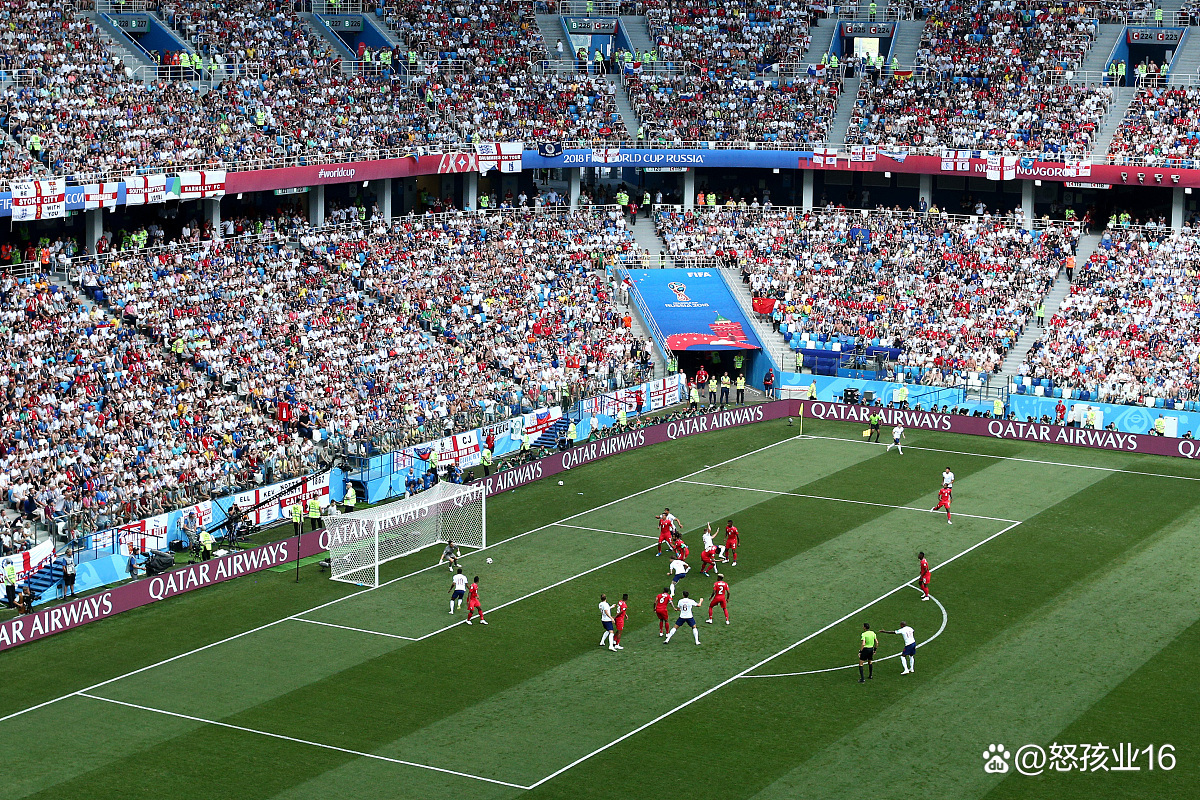 开云APP-巴塞罗那主场击败拜仁，晋级欧冠强