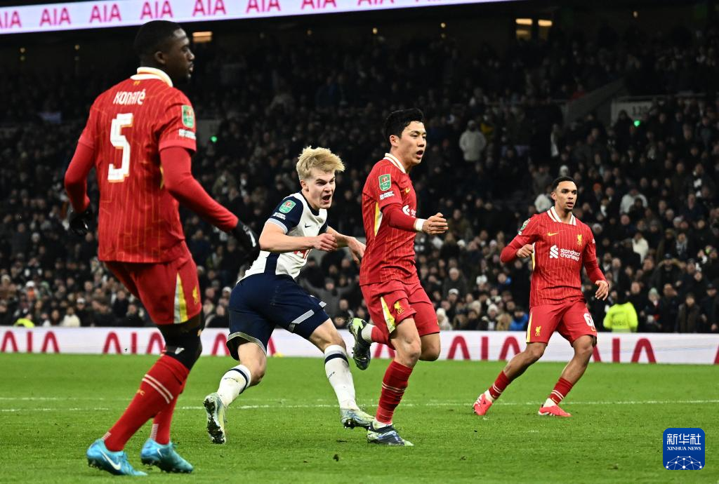 热刺球队夺得冠军杯，整体表现亮眼的简单介绍