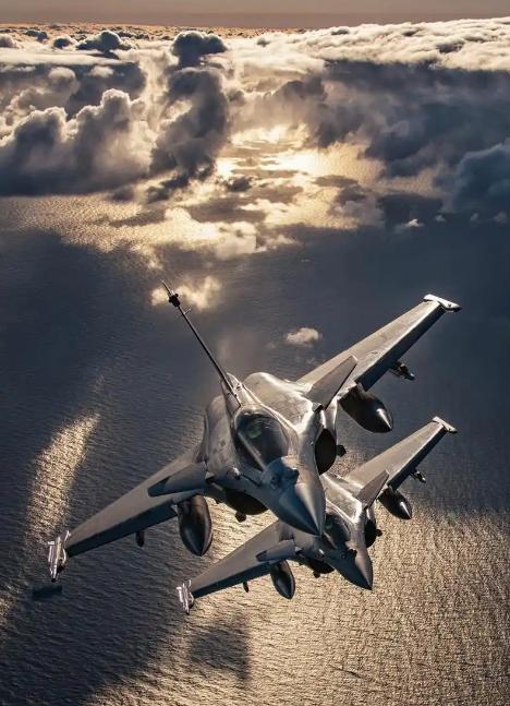 开云下载-科索沃坚持不懈，拼尽全力晋级希望