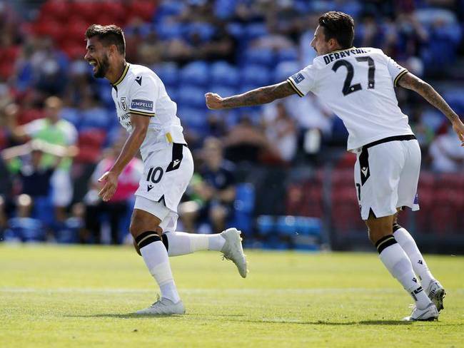 欧国联决赛精彩纷呈,球迷欲罢不能 欧国联决赛精彩纷呈,球迷欲罢不能