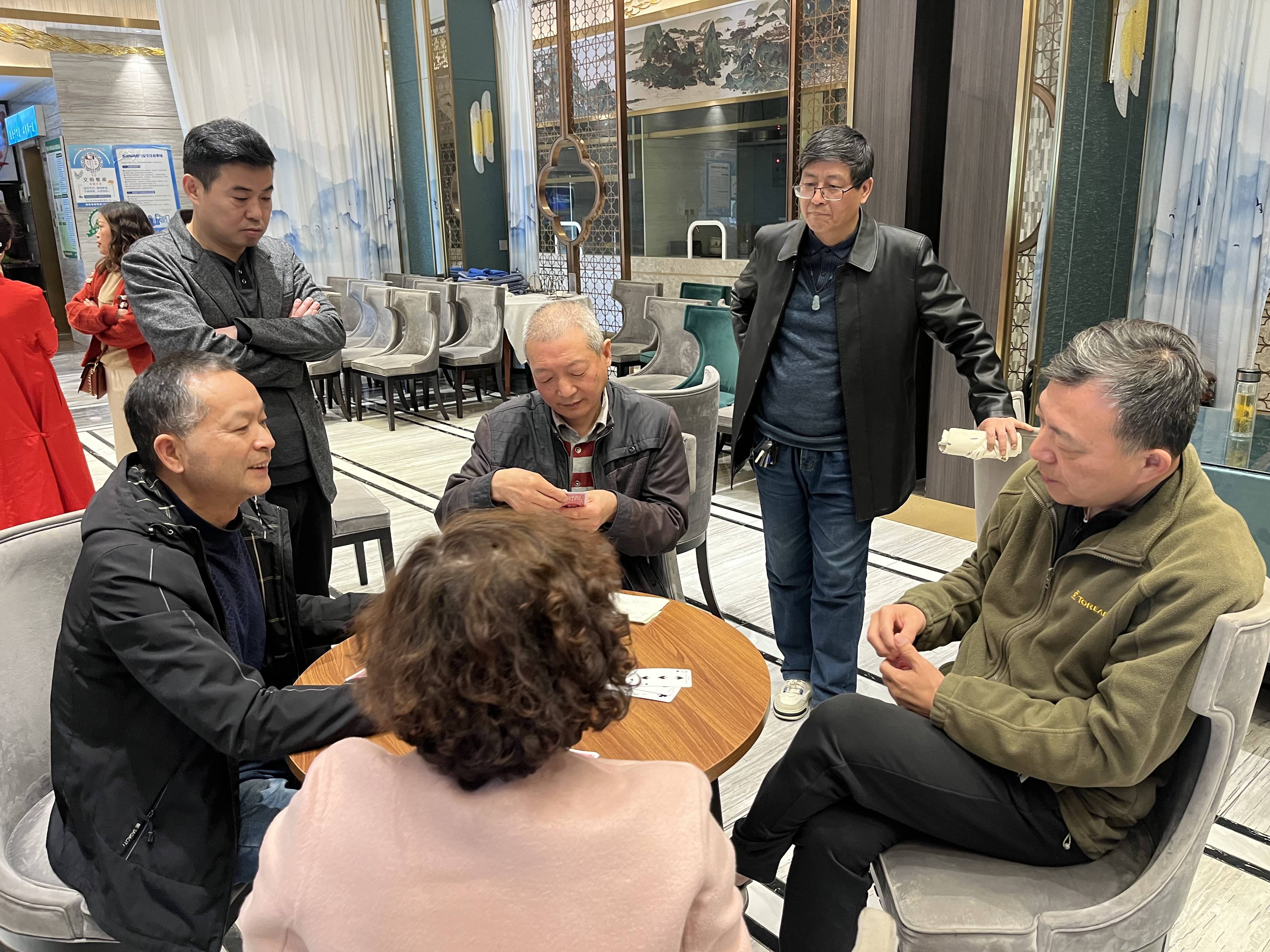 开云体育APP下载-现场气氛火爆，比赛异常精彩