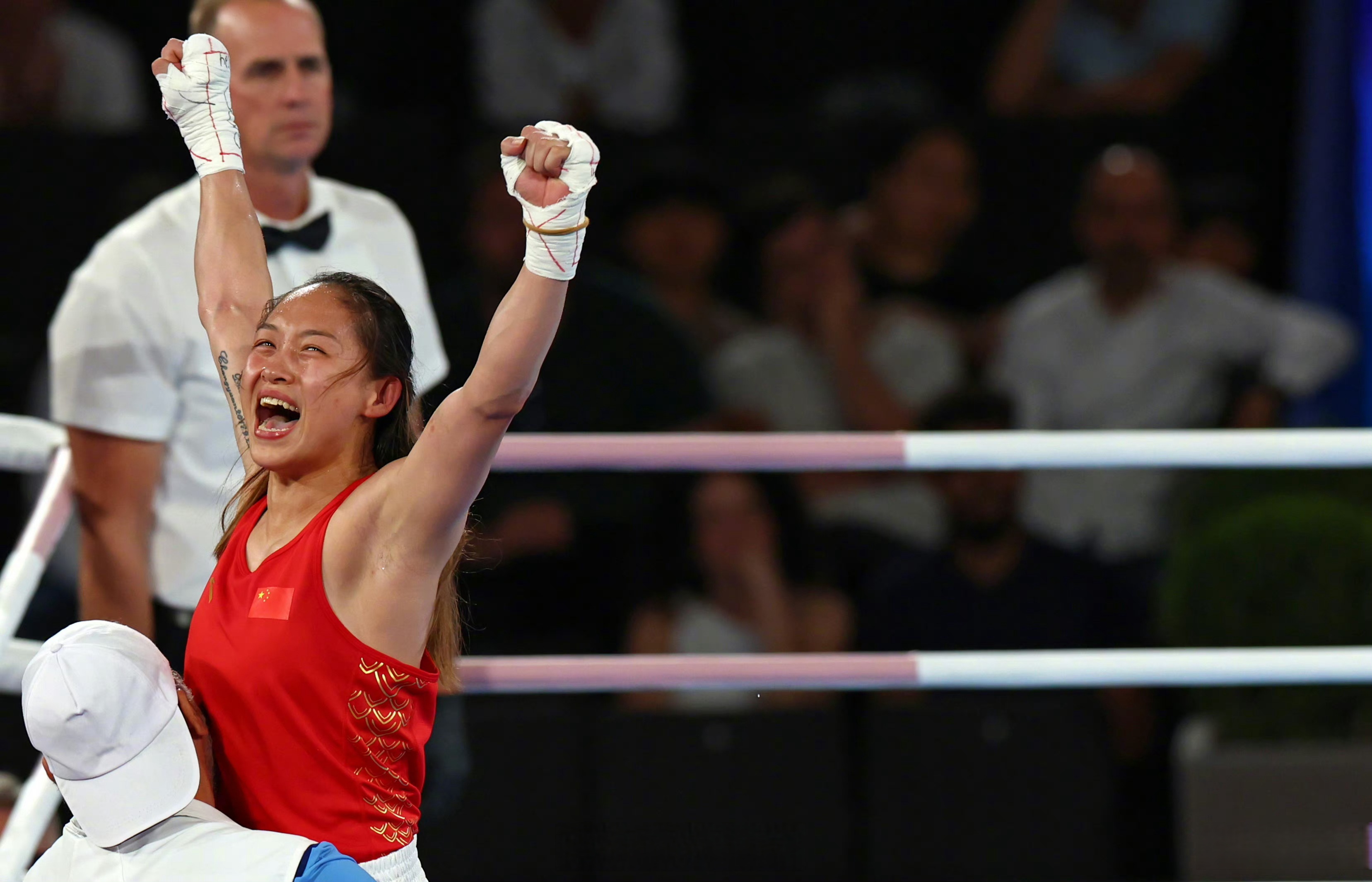 拳击比赛中马来西亚选手拿下冠军 拳击比赛中马来西亚选手拿下冠军