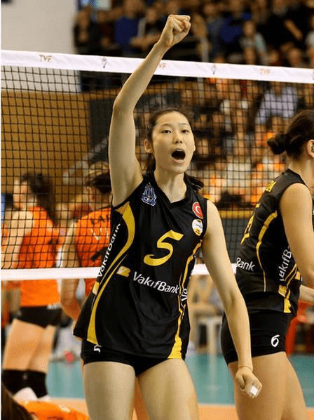 开云APP-利比亚女排斩获冠军，励志故事