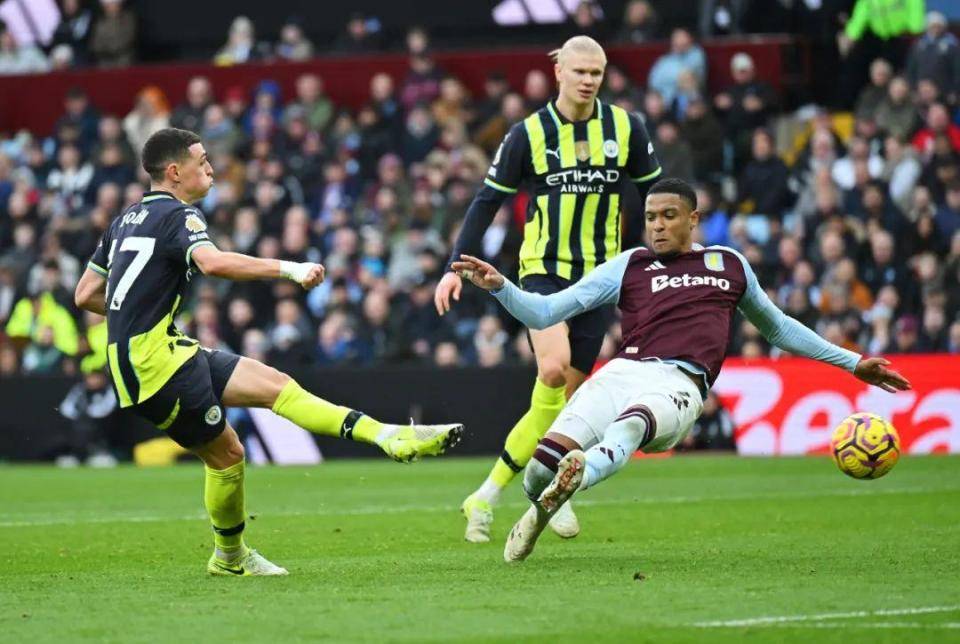 开云体育官网-汉普顿客场不敌曼城，遭遇不败终结