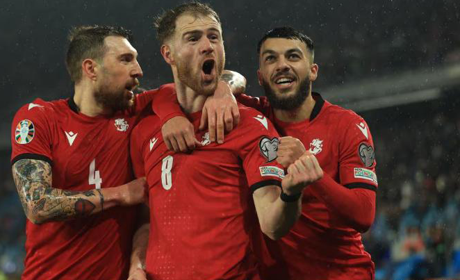 开云体育下载-奥地利惊险淘汰西班牙，创造历史