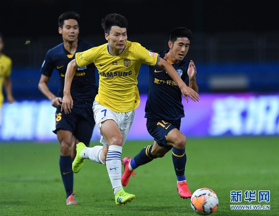 关于苏宁战胜富力,挺进积分榜榜首位置的信息 关于苏宁战胜富力,挺进积分榜榜首位置的信息