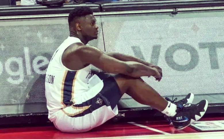 斯特拉斯堡球员伤愈复出,备战欧联杯 斯特拉斯堡球员伤愈复出,备战欧联杯