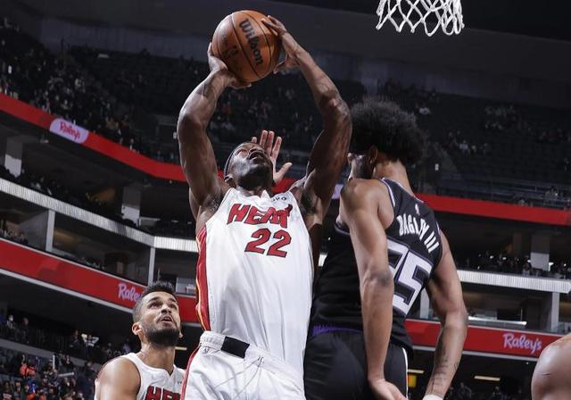 开云体育APP下载-福建队主场取得胜利，连胜国王队