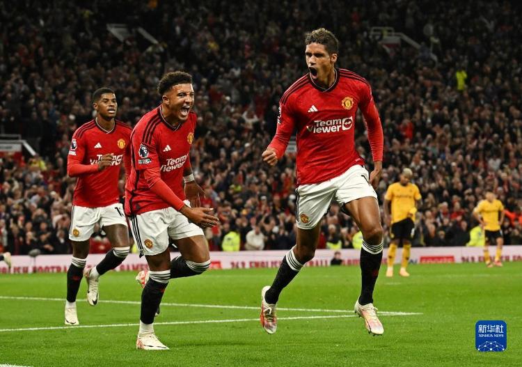 曼联客胜英超豪门，展现强势实力