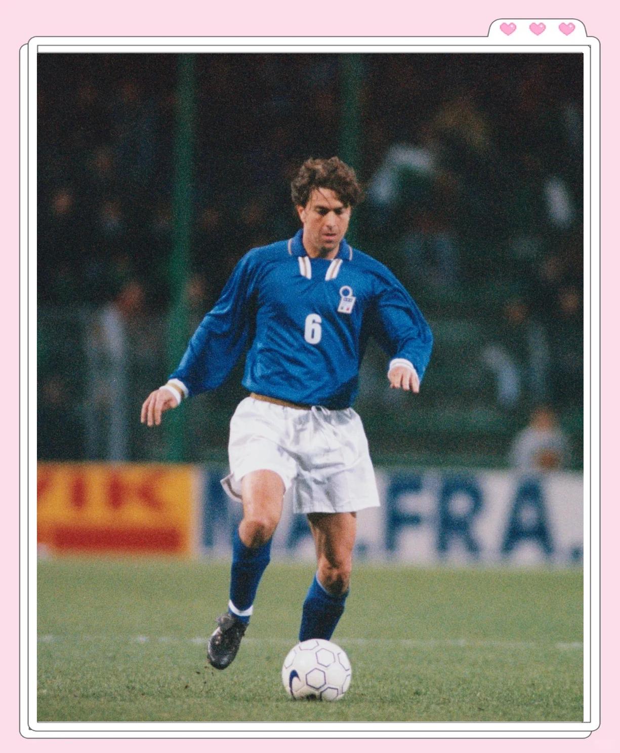 巴塞罗那传奇球星再度亮相,助国家队斩获胜利 巴塞罗那传奇球星再度亮相,助国家队斩获胜利