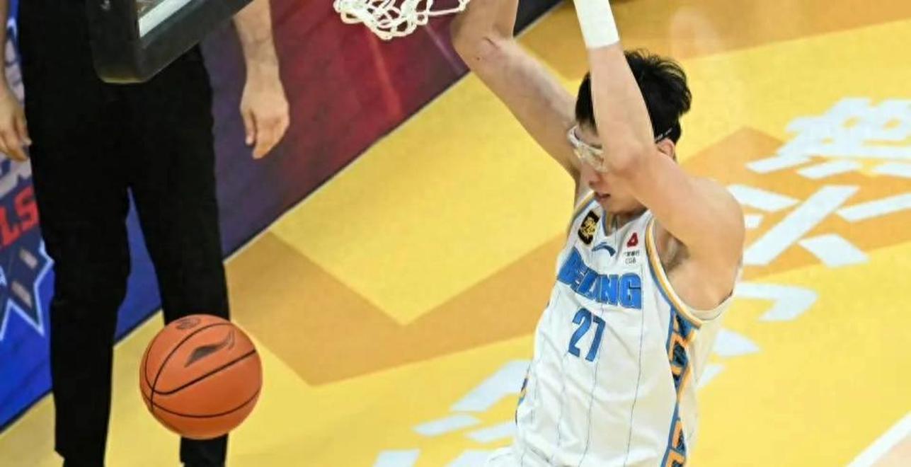 开云体育app-人全队跌出季后赛榜首，生死战抢位关键的简单介绍