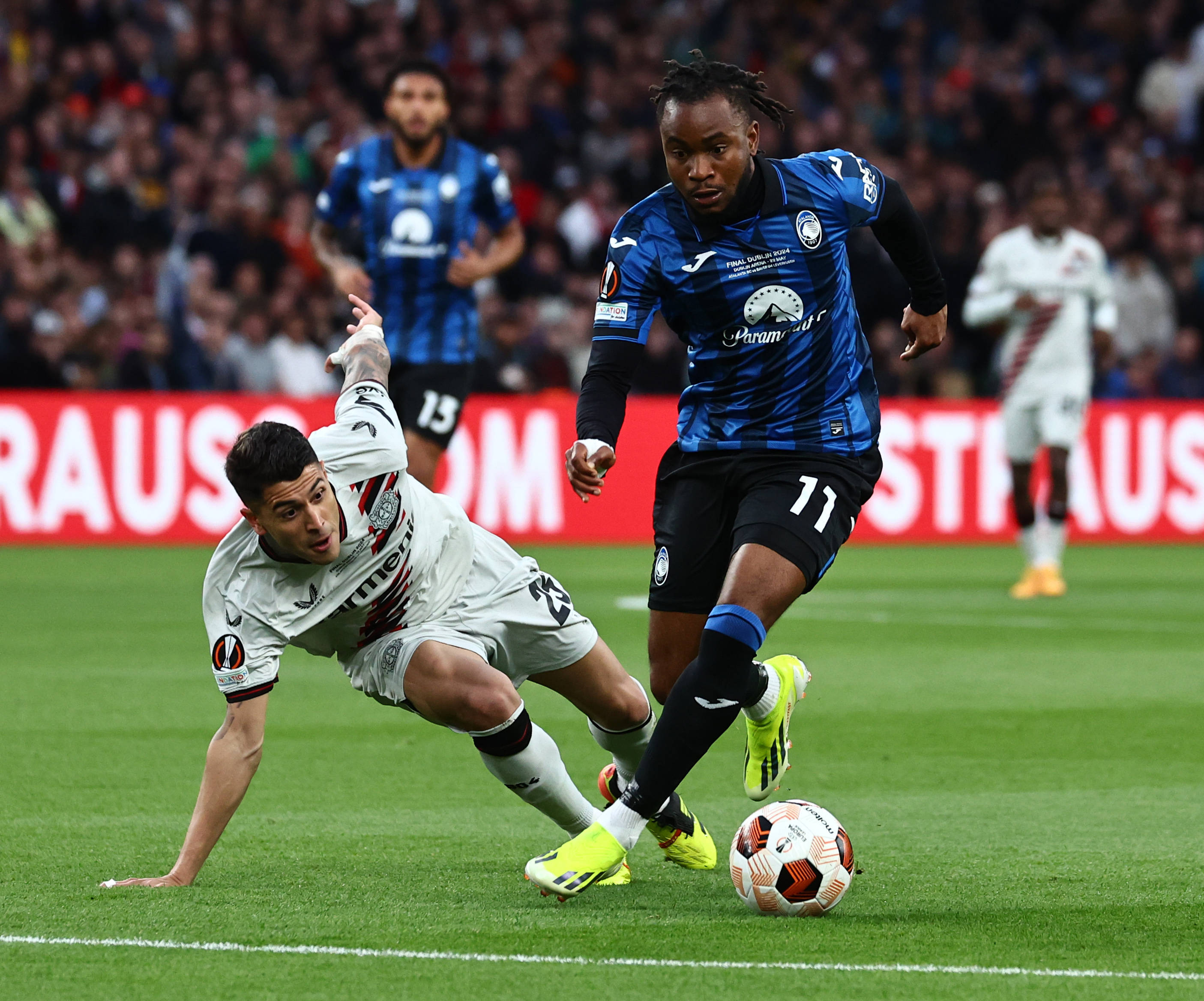 开云体育-AC米兰中场组织出色，控制比赛取胜