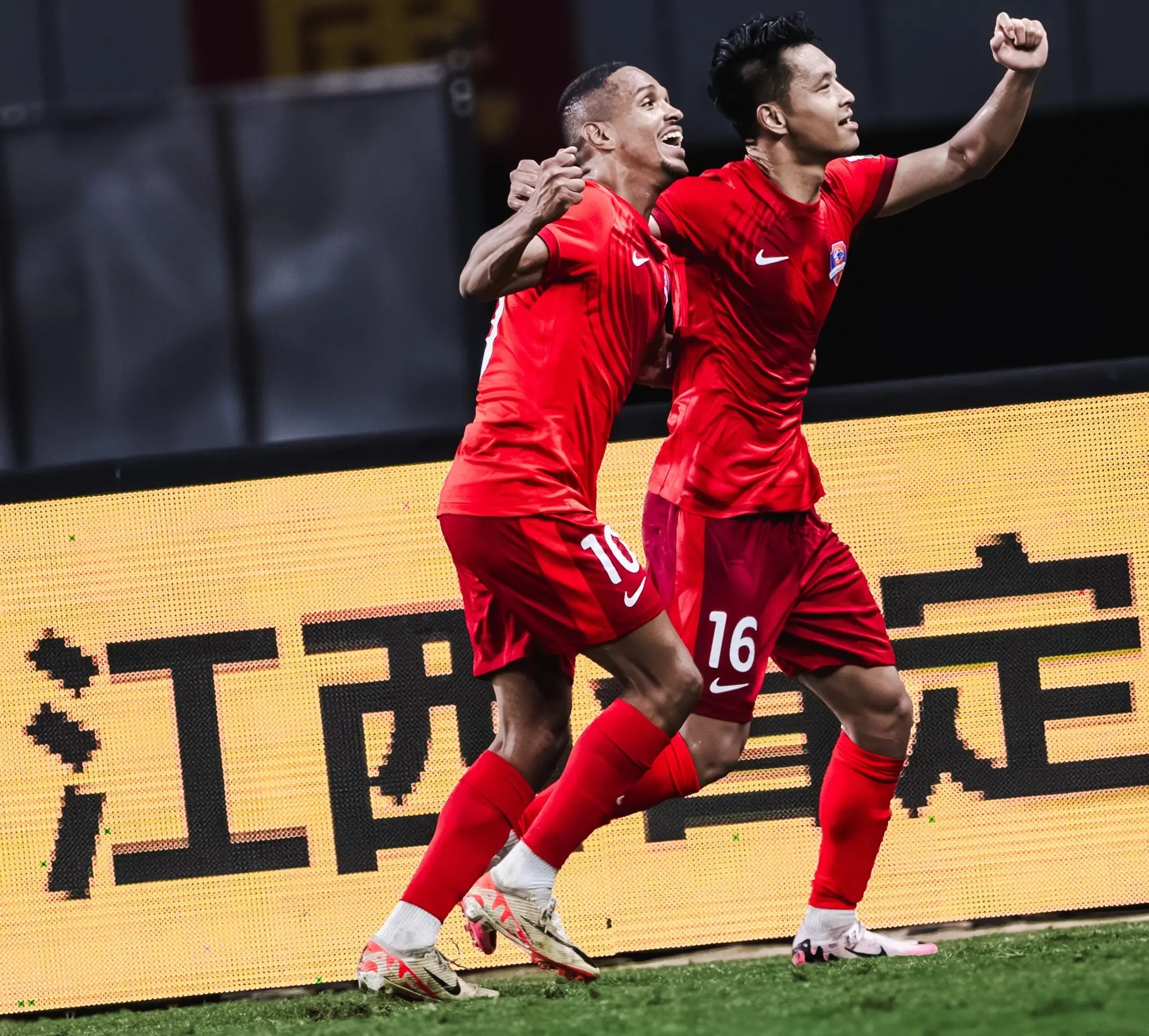 国安客场大胜恒大,提升争冠抢手的简单介绍 国安客场大胜恒大,提升争冠抢手的简单介绍