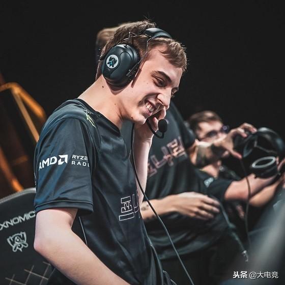 关于CLG力克G2，Caps团战一打五峡谷大战八强赛，点燃全场激情的信息