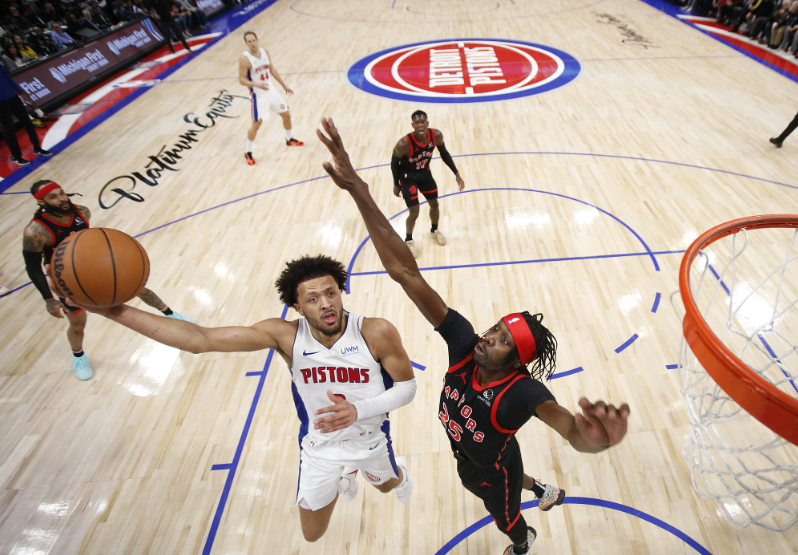 开云体育平台APP-包含活塞主场告捷，将系列赛拖入抢七的词条