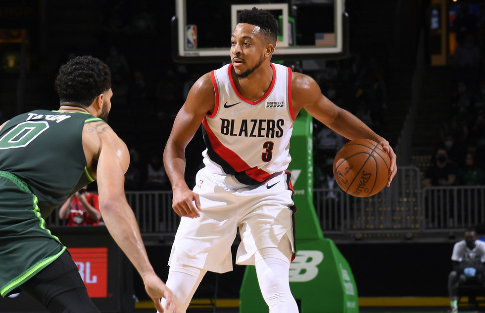 开拓者惨败独行侠,战绩继续下滑 开拓者惨败独行侠,战绩继续下滑