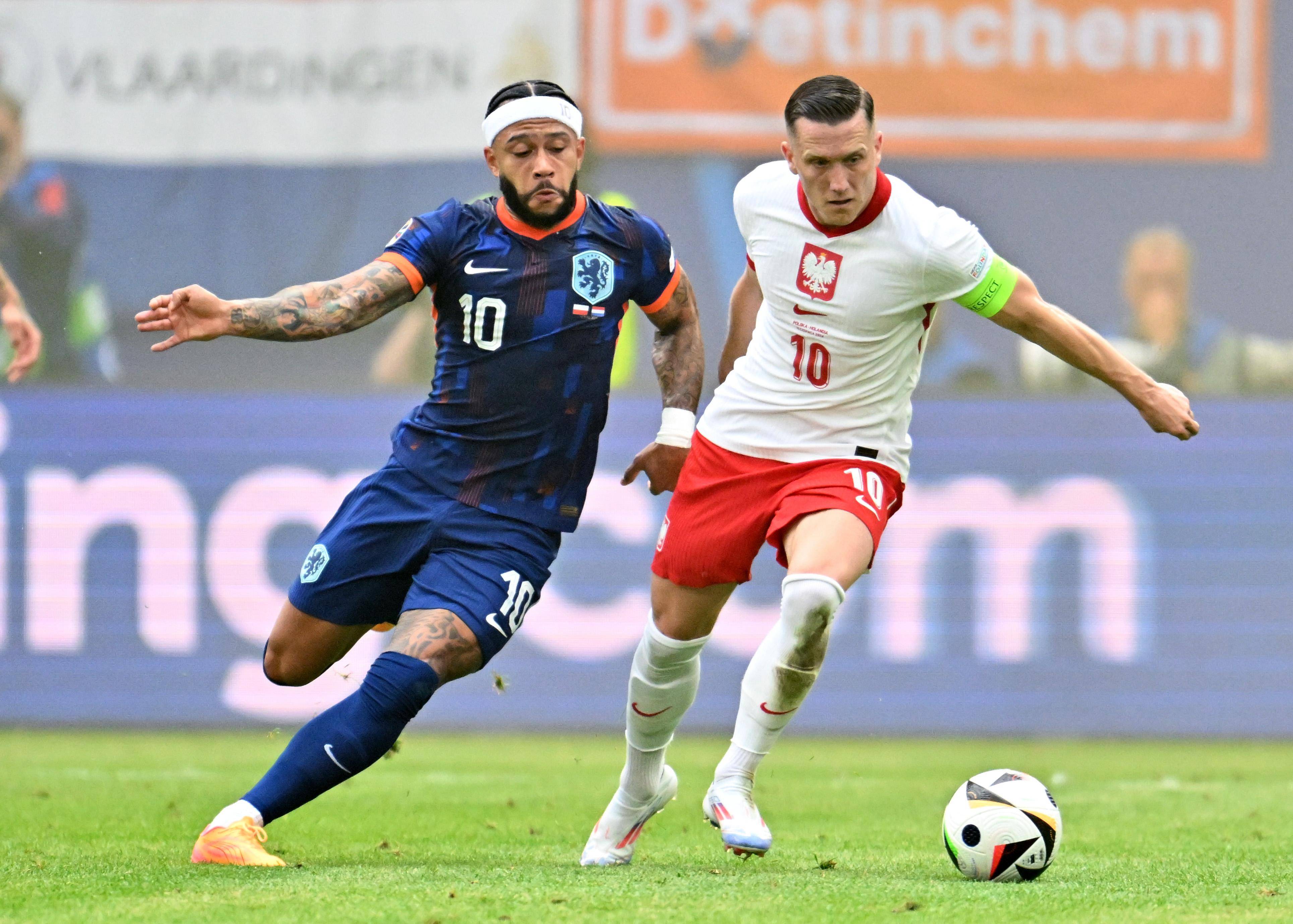 开云下载-欧洲杯小组出线争夺，激战连连