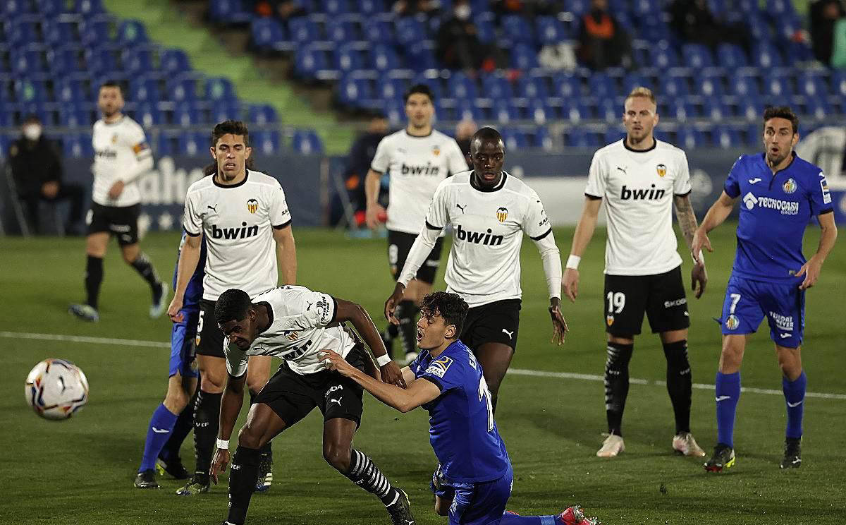 巴伦西亚主场不敌马洛卡，遭遇失利